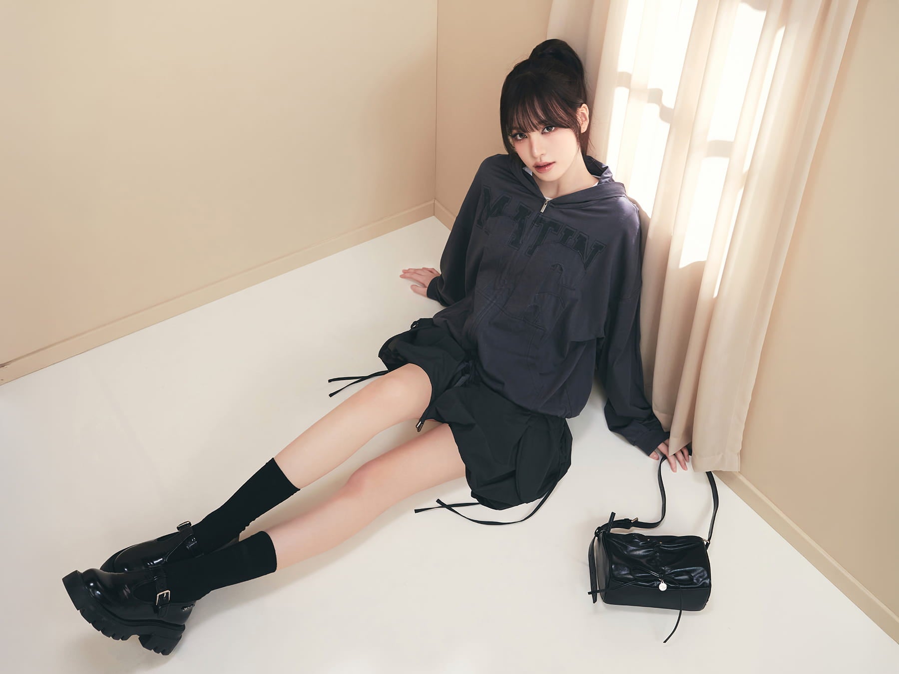 Matin Kim x LIZ 26 Summer